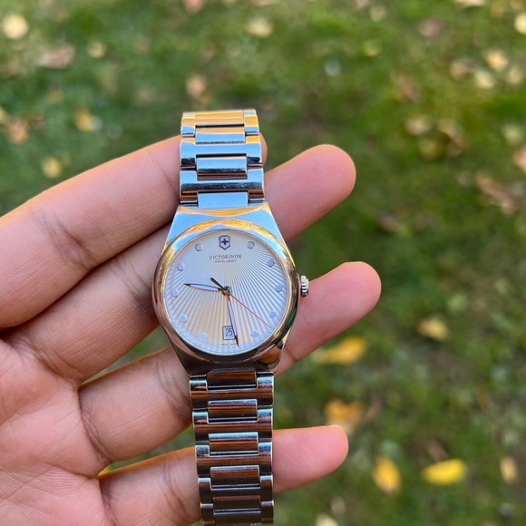 VICTORINOX Swiss Military Victoria Silver Dial Ladies Watch - Picture 2 of 10